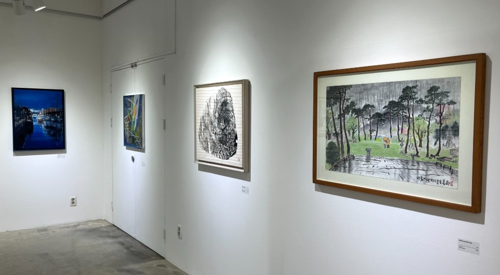 전시전경 · Exhibition view