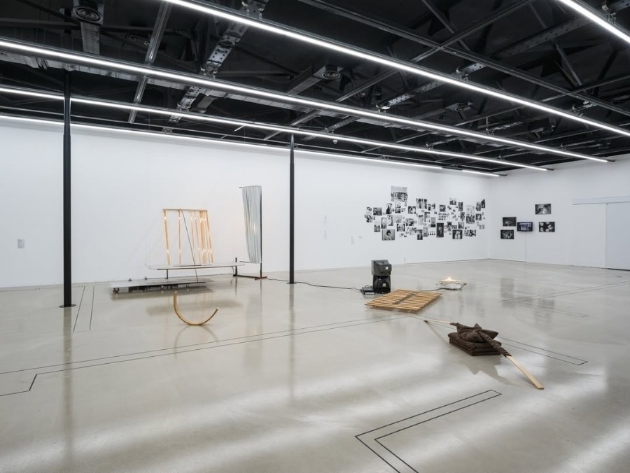 전시전경 · Exhibition view