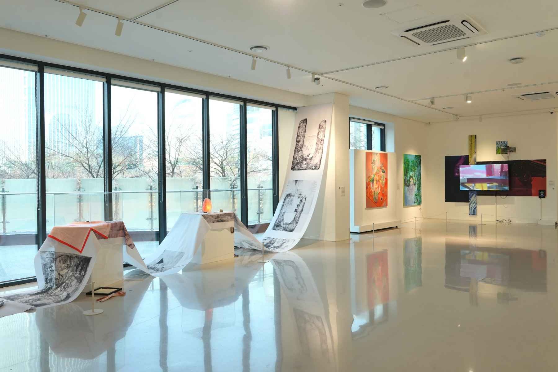 전시전경 · Exhibition view