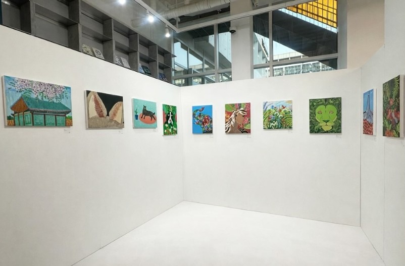 전시전경 · Exhibition view