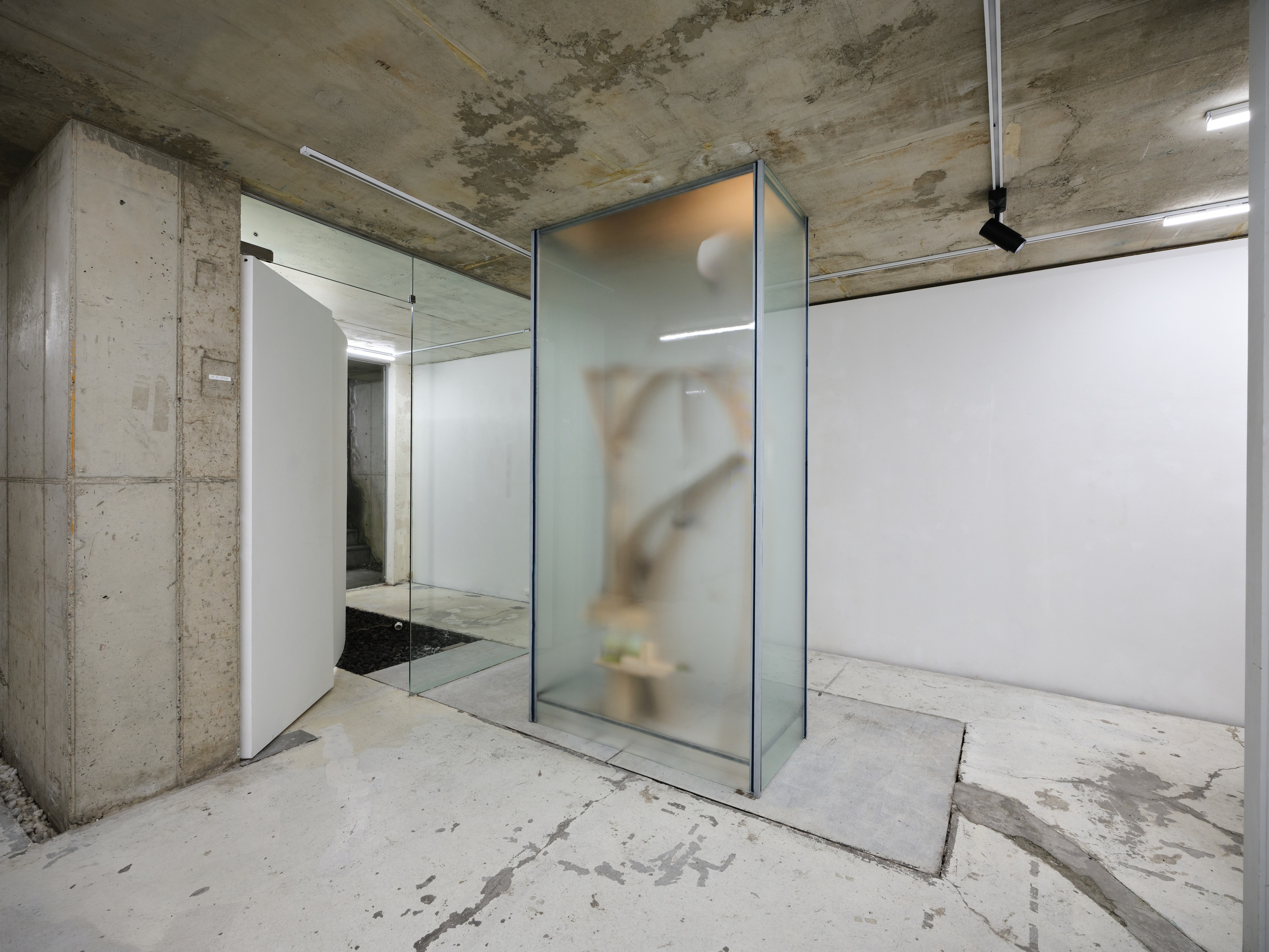 전시전경 · Exhibition view