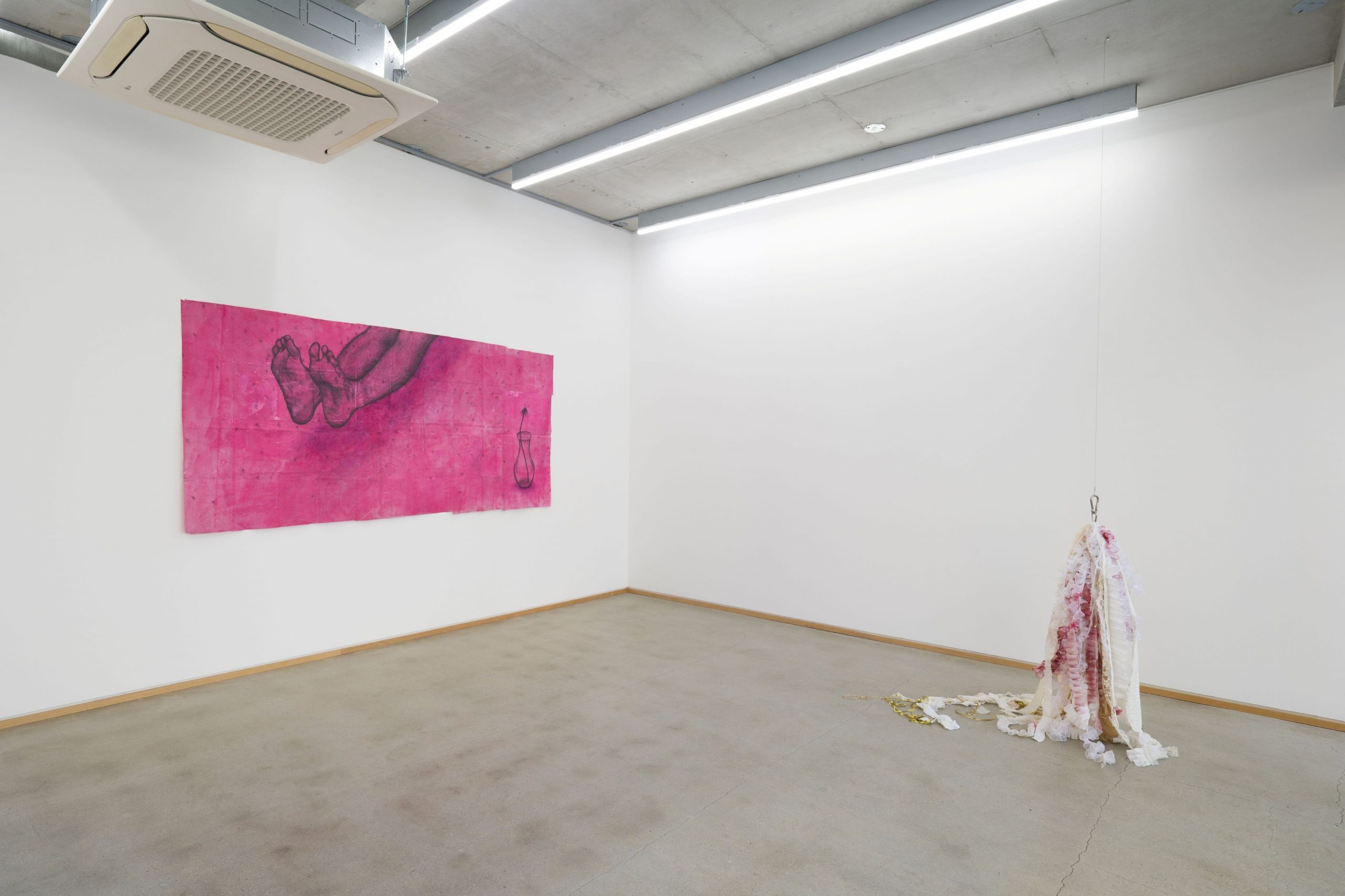 전시전경 · Exhibition view