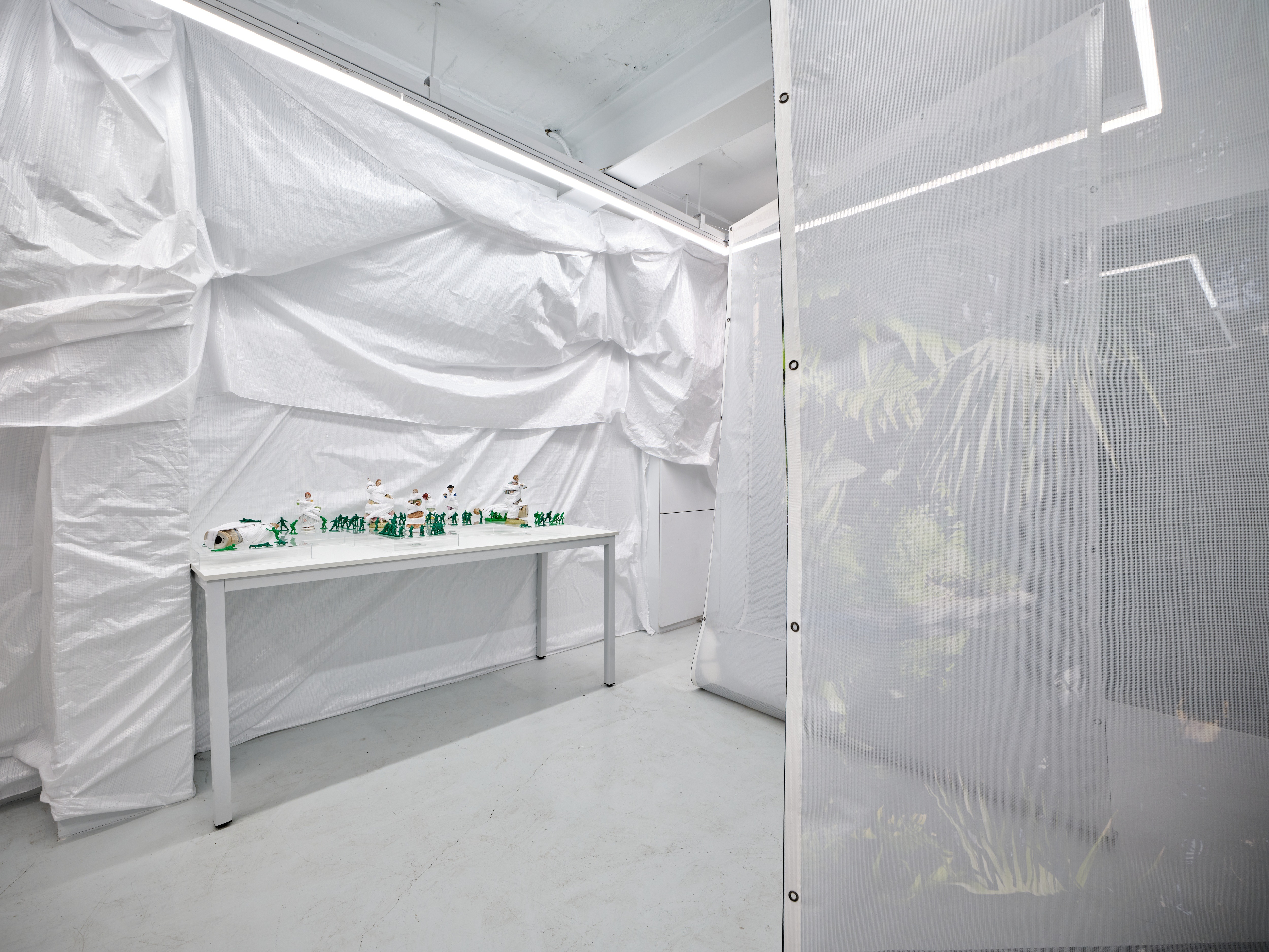 전시전경 · Exhibition view