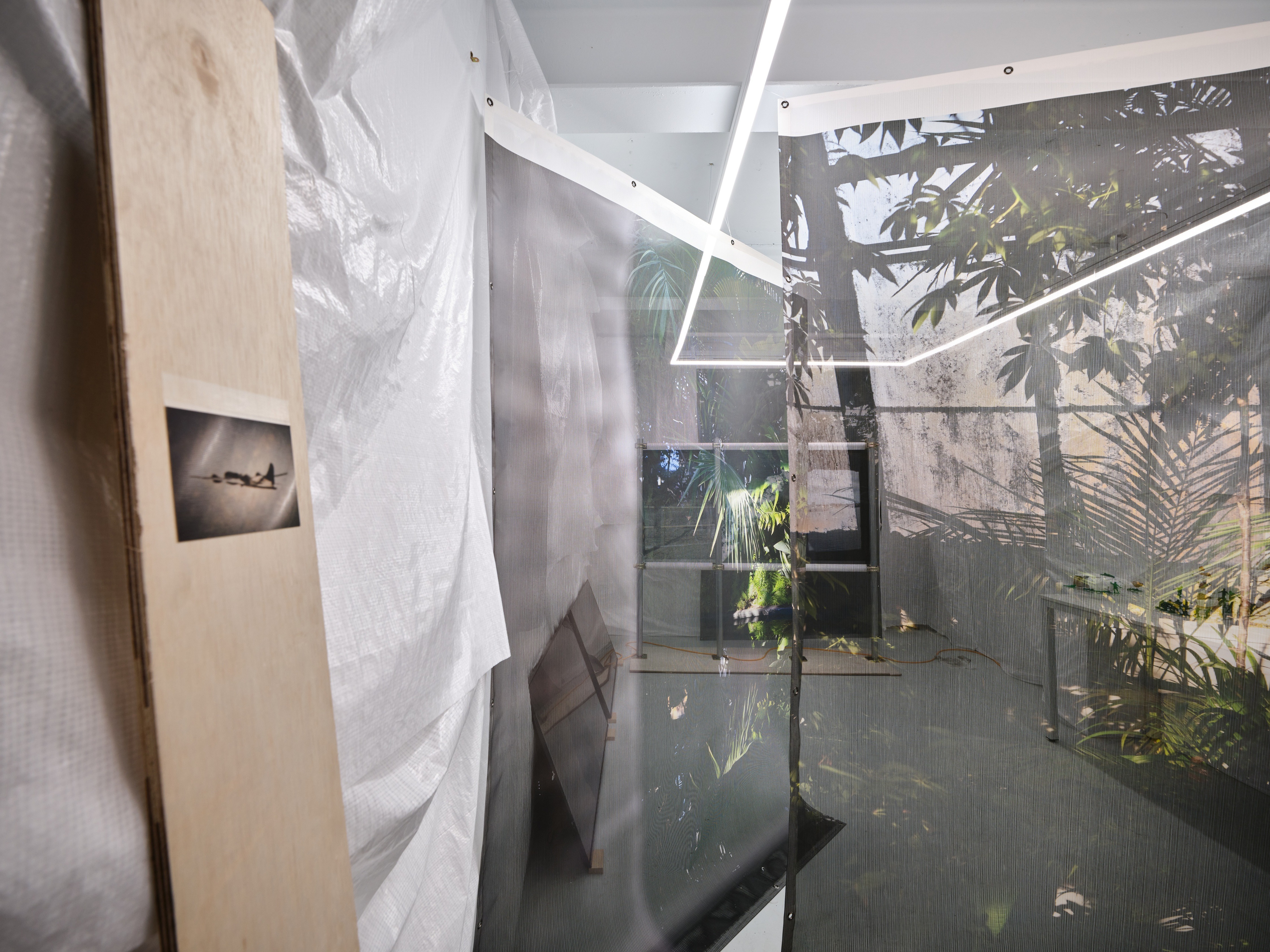 전시전경 · Exhibition view