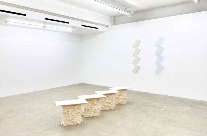 전시전경 · Exhibition view · 출처: 캡션 서울 정유진 개인전 «천둥번개메들리»