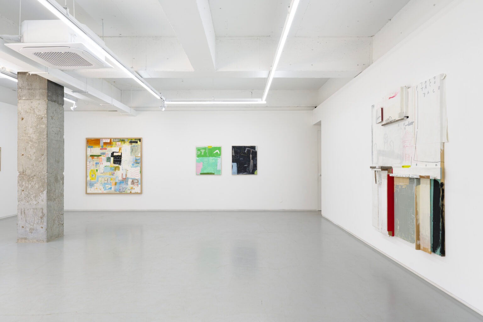 전시전경 · Exhibition view