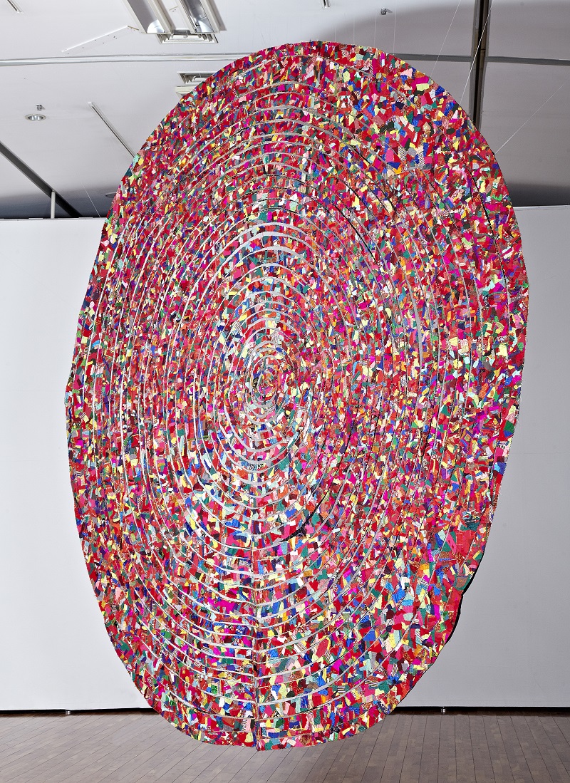 beyond · 비단, 면 · 450×450cm · 2009 · beyond · Silk, cotton · 윤필남 · Yun Pilnam · (이미지출처 = 부산시립미술관) · (Source = Busan museum of art)