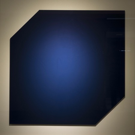 바닥 · Paint on Glass · 150x150cm · 2014