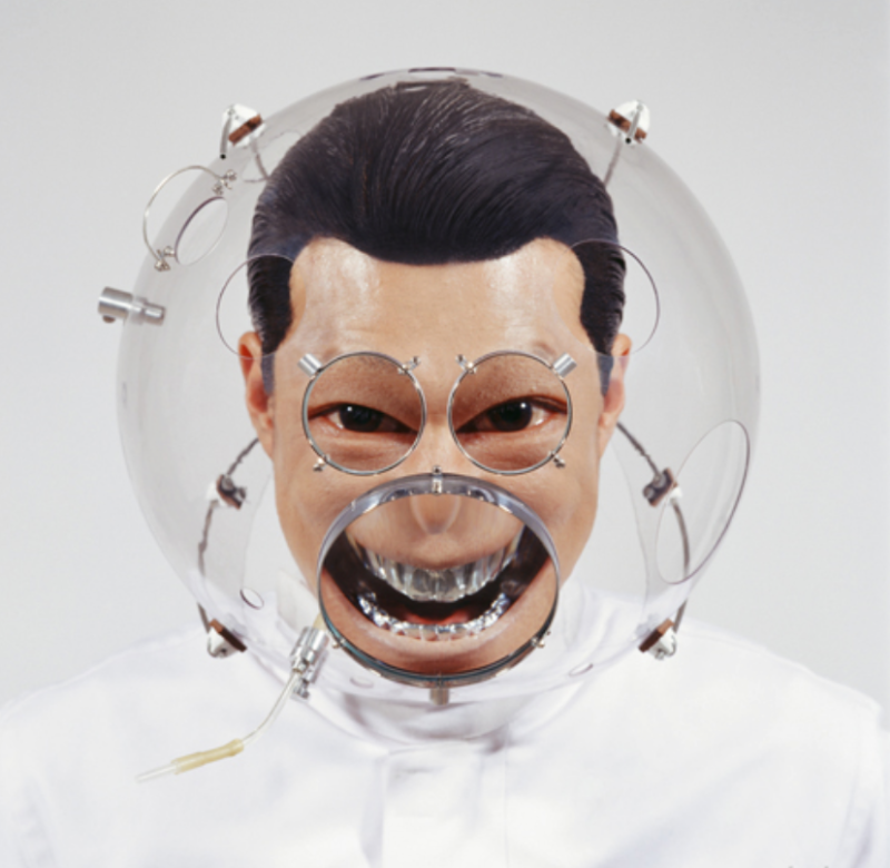 이형구_Altering Facial Features with H-WR_C · 프린트 · 121×121cm · 2007