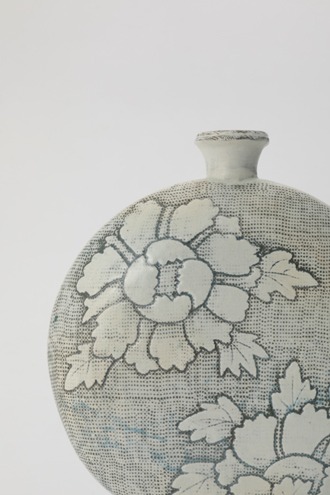 분청인화모란문편병3 · Detail · Buncheong celadon3 · Detail