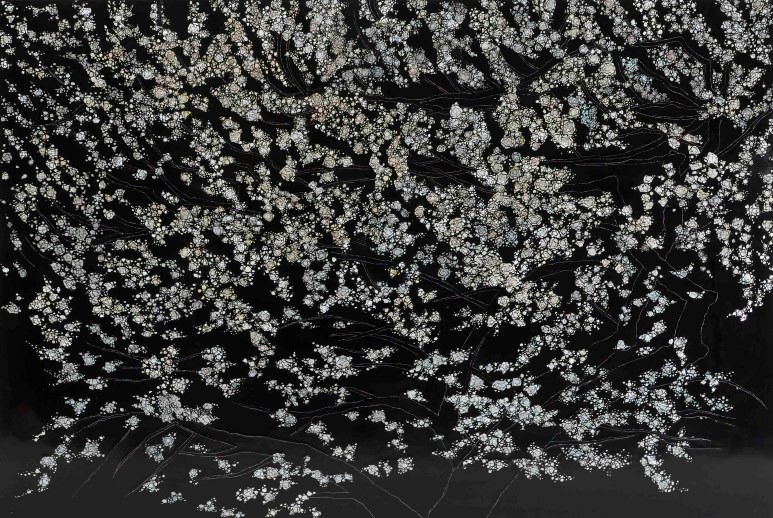 201920 · 나전, 나무에 삼베, 옻칠 · 120.5×180cm · 2019 · 201920 · mother of pearl, hemp cloth on wood, natural lacquer