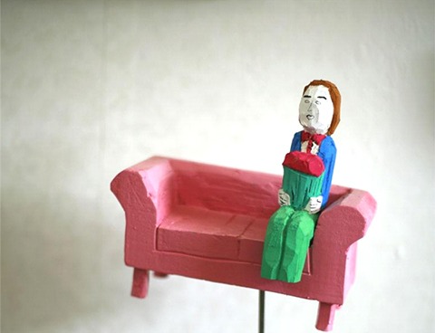 꽃을 든 남자 · 나무에 채색 · 2009 · Man with flowers