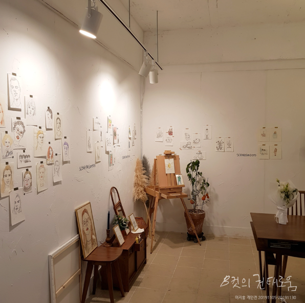 <이지홍 : B컷의 권태로움> 전시전경 · Exhibition view