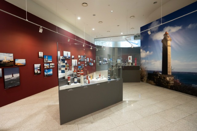 <등대 : 천년의 불빛, 빛의 지문> 전시전경 · Exhibition view
