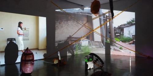 민정SEE_버려지다부서지다사라지다 · 가변크기 · 2019 · MinJung SEE_Be abandoned, broken, and gone