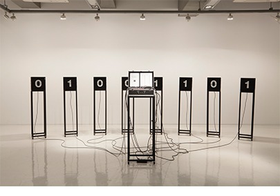 이성복, ASCII Code Controller, 2018, split-flap display, controller box, dimension variable