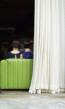 장성은_Television 12 · light jet print · 60x100cm · 2010 · Television 12 · light jet print