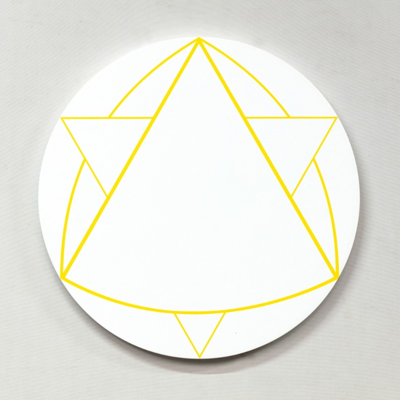 Y10 · Flashe vinyl paint on birch wood · 45.72 cm diameter (18 inch) · 2020 · Y10 · Flashe vinyl paint on birch wood