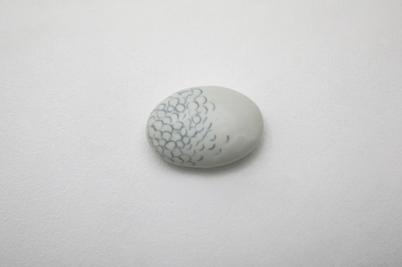 곽경화, Untitled · Glazed ceramic · 5 x 7 x 3 cm · 2020