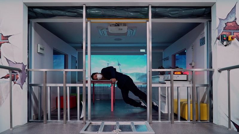 시뮬레이션 #2 · 싱글채널 비디오 · 3분 · 2021 · Simulation #2 · single channel video
