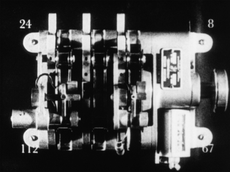 *이전 작품 참고 이미지 Counter Footage(still image) · 16mm b/w film, 무성 · 02:47 · 2017 © SongEun Art and Cultural Foundation and the Artist. All rights reserved (이미지 출처 =송은아트큐브)