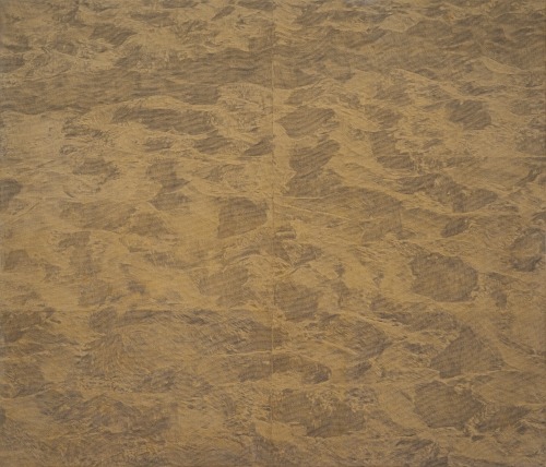 Desert · graphite and acrylic on canvas · 45.5x53cm · 2021 (이미지 출처 = 갤러리2) · Desert · graphite and acrylic on canvas