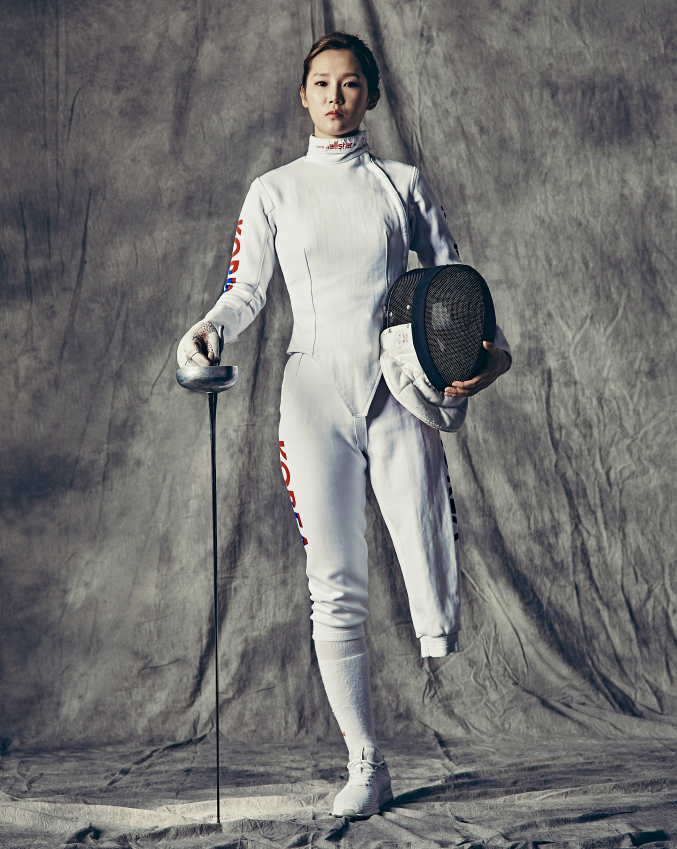 김인철, Athena · digital pigment print · 180cmX105cm · 2019 (출처= 대구예술발전소)