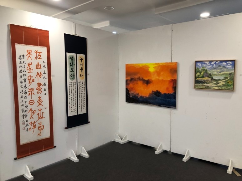 전시전경 · (출처=인사아트프라자 블로그) · installation view