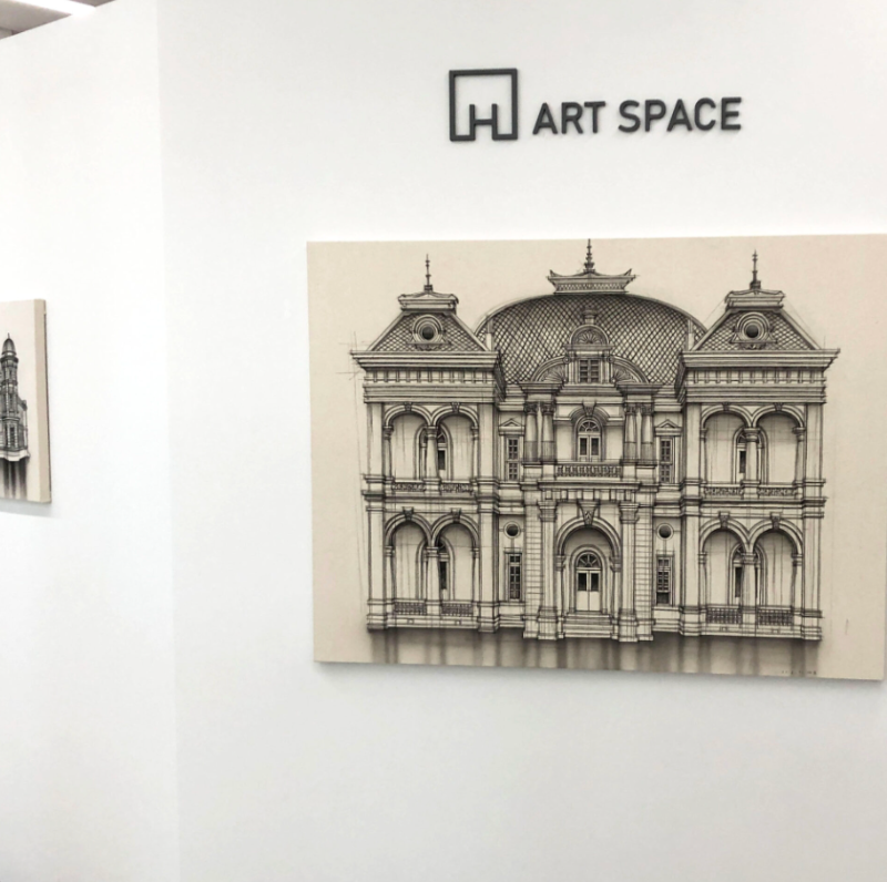 전시전경 · (출처=H 아트랩 인스타그램) · installation view