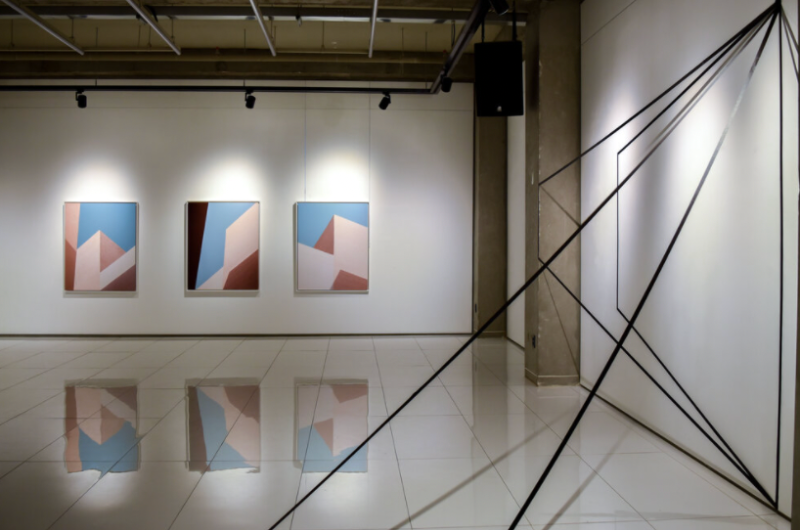 전시전경 · (출처=adm gallery) · installation view