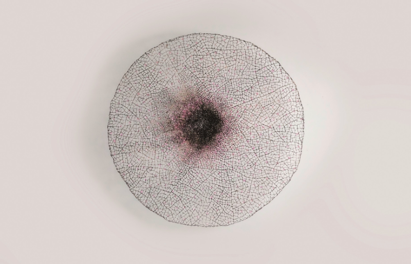 이준석, Cosmos · Copper, Pyrex Glass(1) · 118 × 118 × 29 cm · (이미지출처 = RNL갤러리) · Lee Jun Seok, Cosmos · Copper, Pyrex Glass(1)